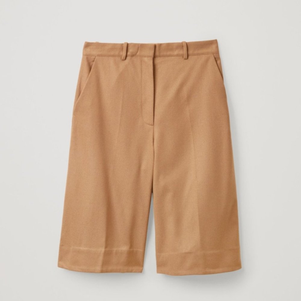 COS Recycled Wool Mix Oversized Pleated Shorts